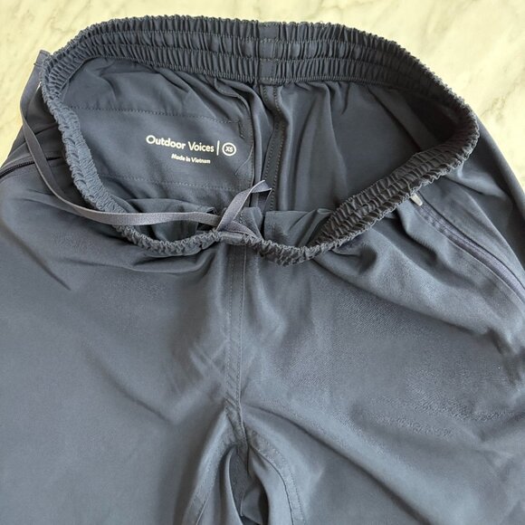 Outdoor Voices Zephyr 26" Pant in Black - Picture 9 of 13